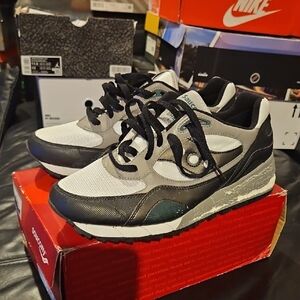 Saucony Shadow 6000 Sz 11 Worn Once Sole Crumbled On 1st Wear Cause Of Age